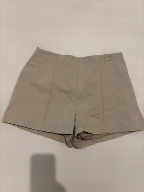 Good Good Golf Hazy Day Pintuck Short